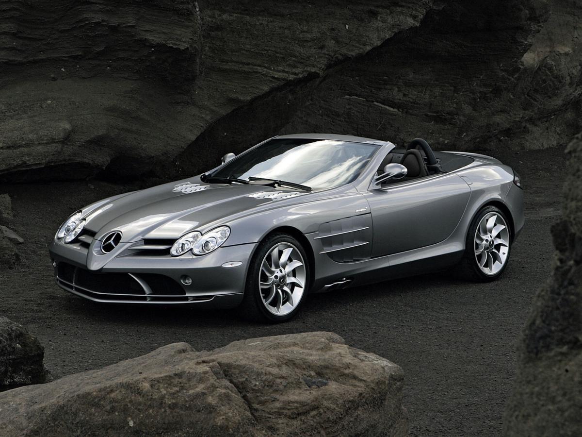 Mercedes-Benz SLR McLaren (C199) Roadster 5.4 i V8 24V Turbo (626 Hp)